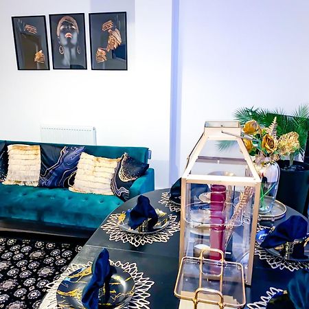 Royal Rooms At Coop Live Etihad, Sports City Manchester Extérieur photo